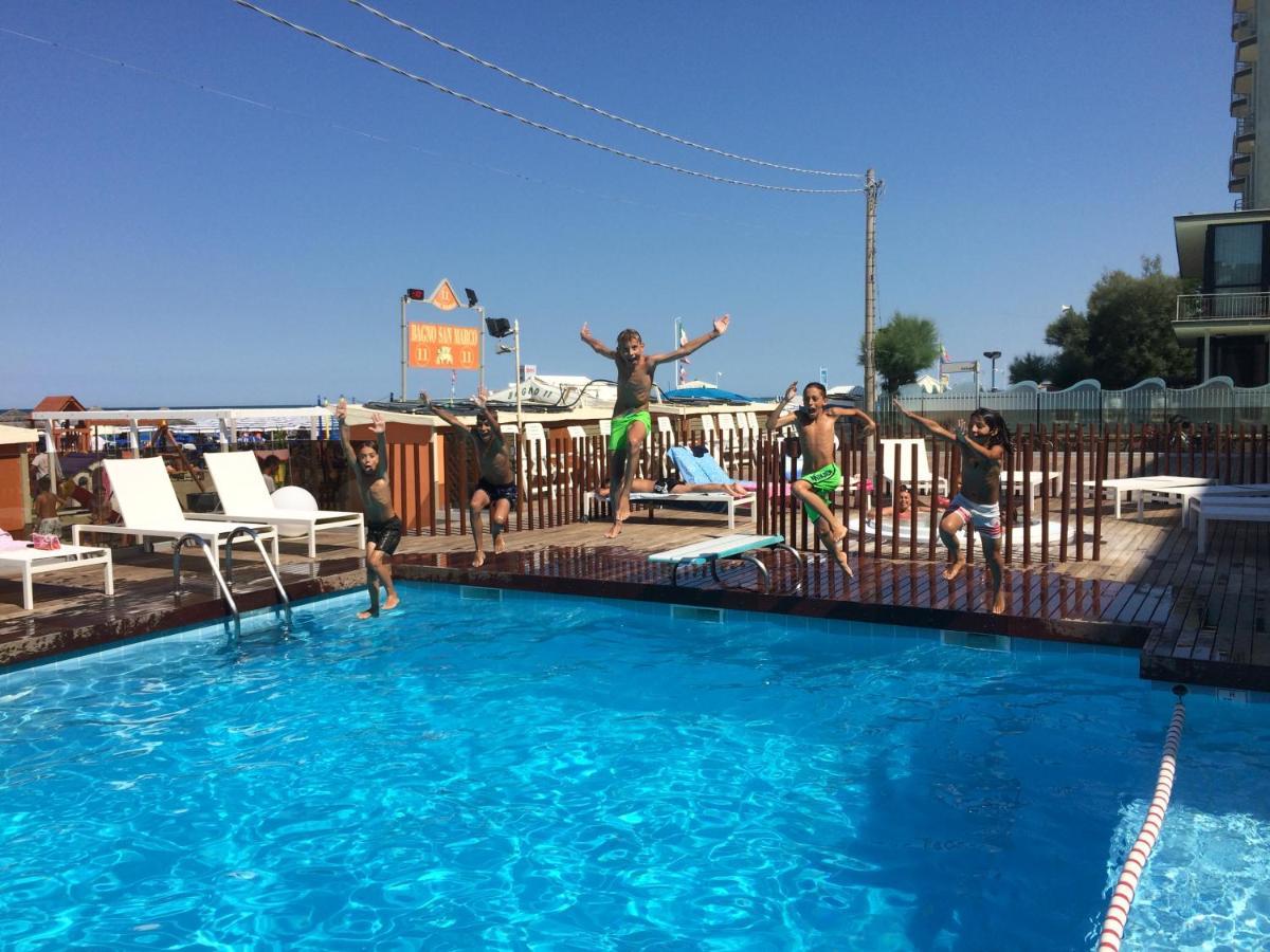 Hotel Villa Saba Bellaria-Igea Marina Luaran gambar